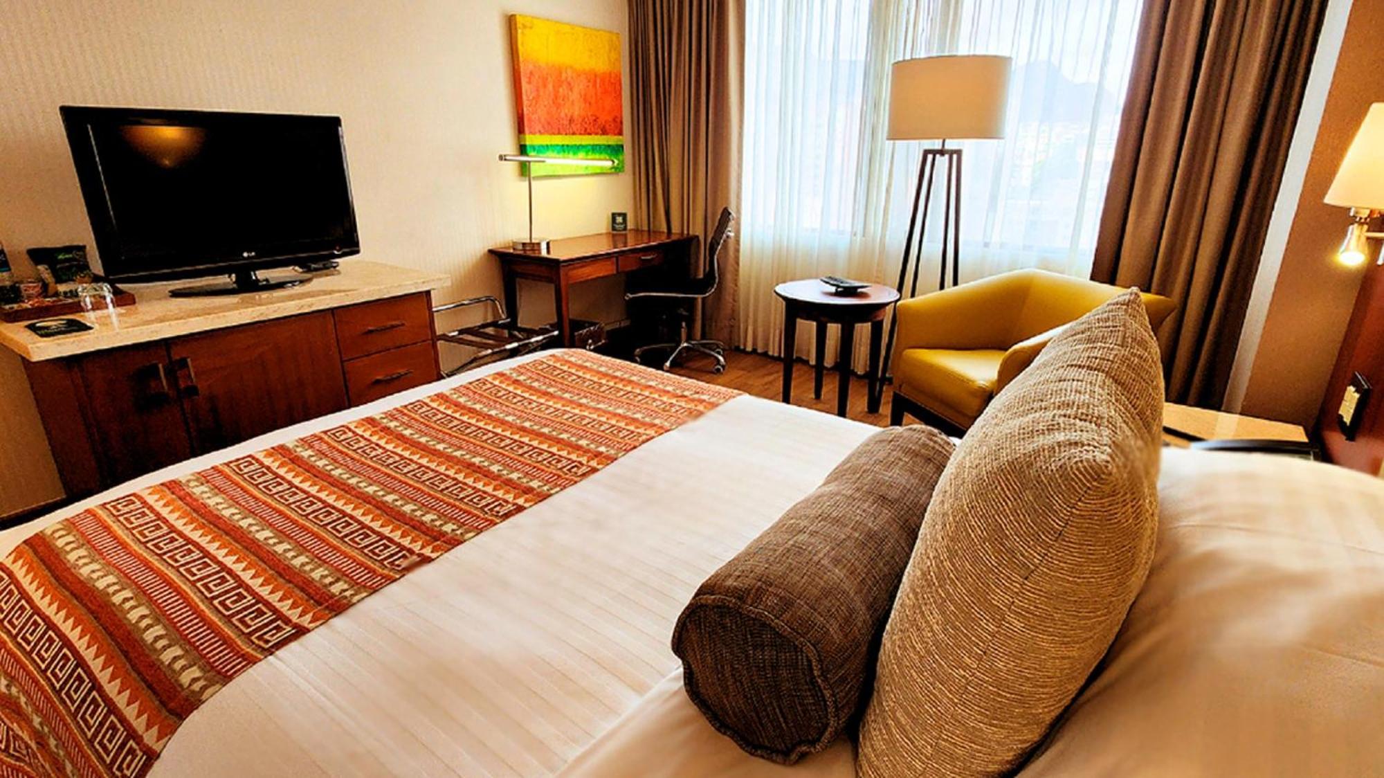 Bogota Plaza Hotel エクステリア 写真 A room at the hotel