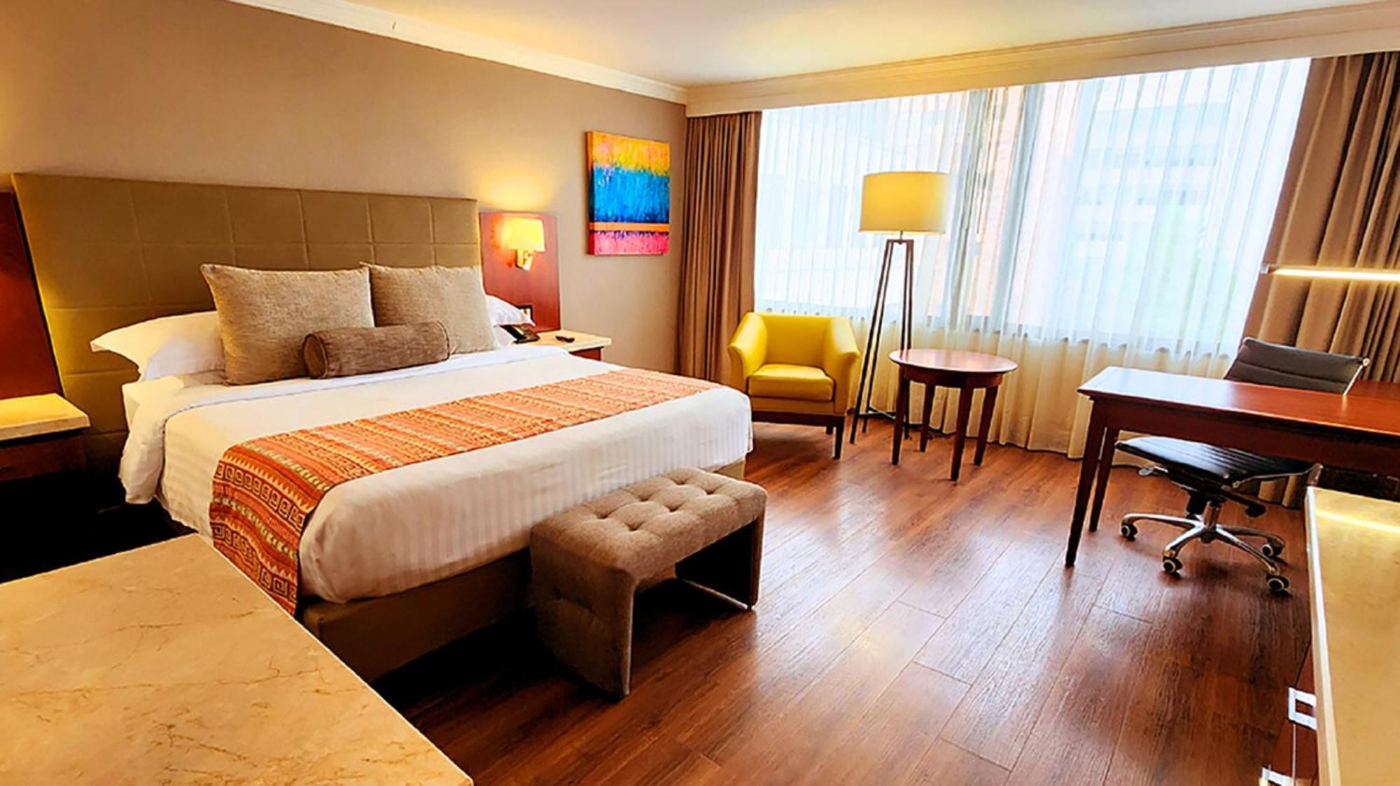 Bogota Plaza Hotel エクステリア 写真 A room at the hotel
