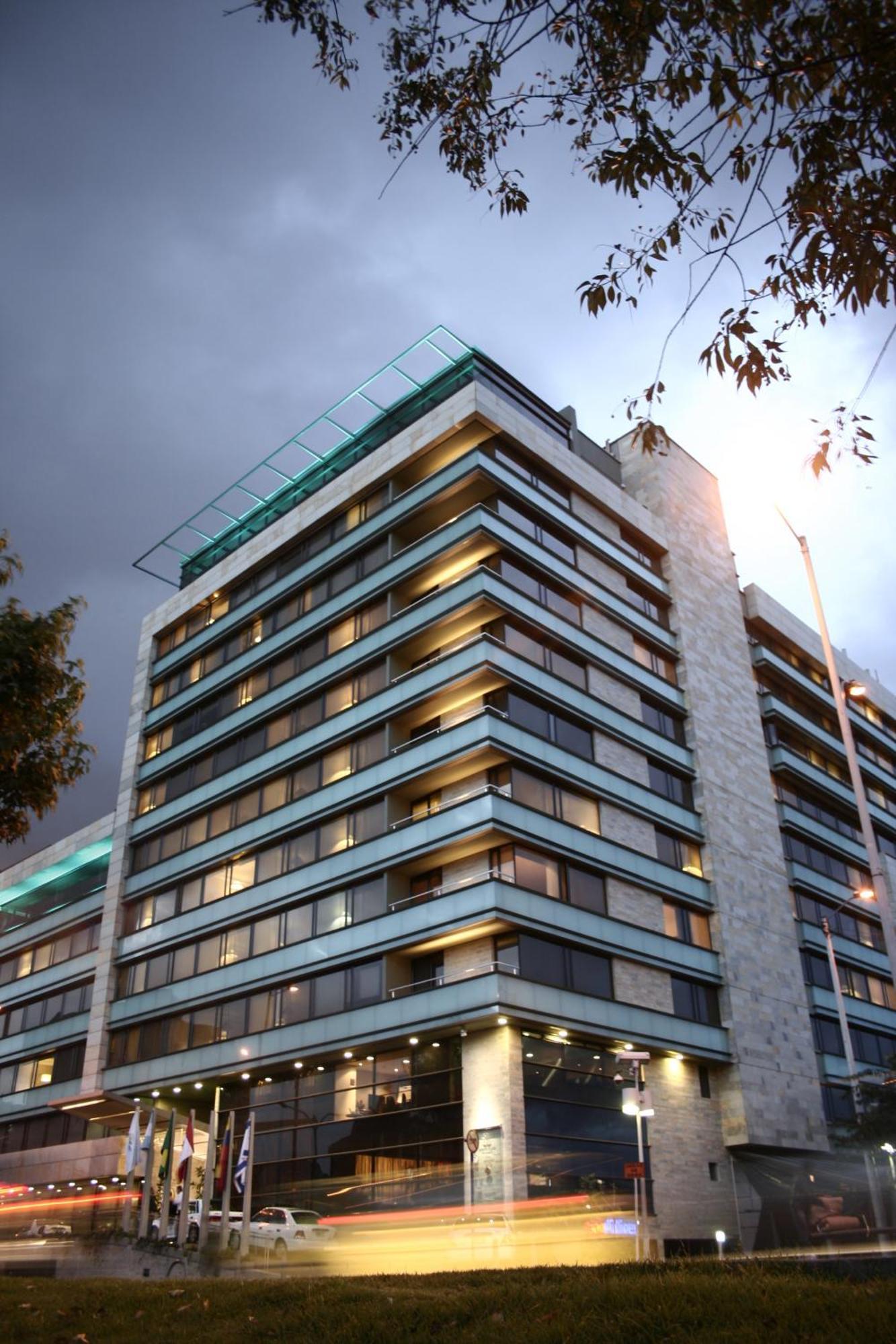 Bogota Plaza Hotel エクステリア 写真 The building of the Academy of Athens